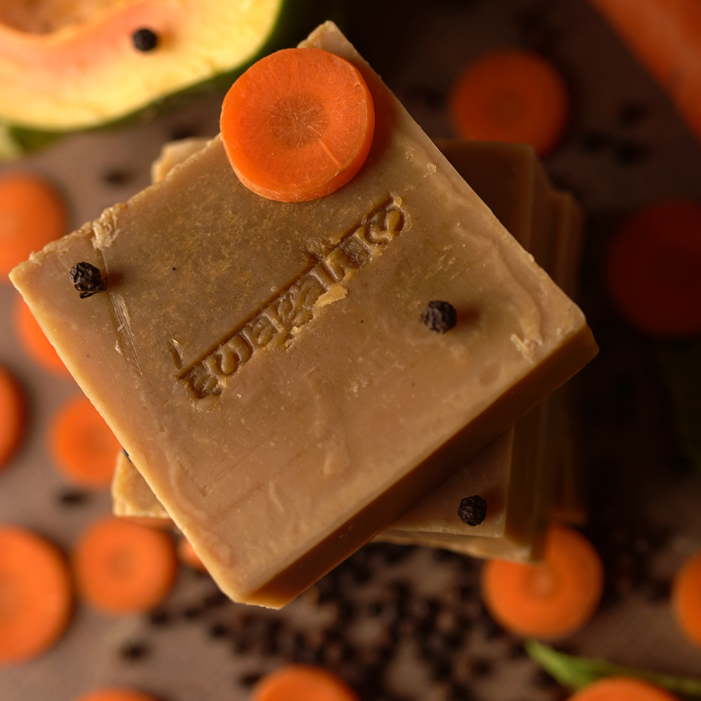 The Fruity Carrot Papaya Bathing Bar